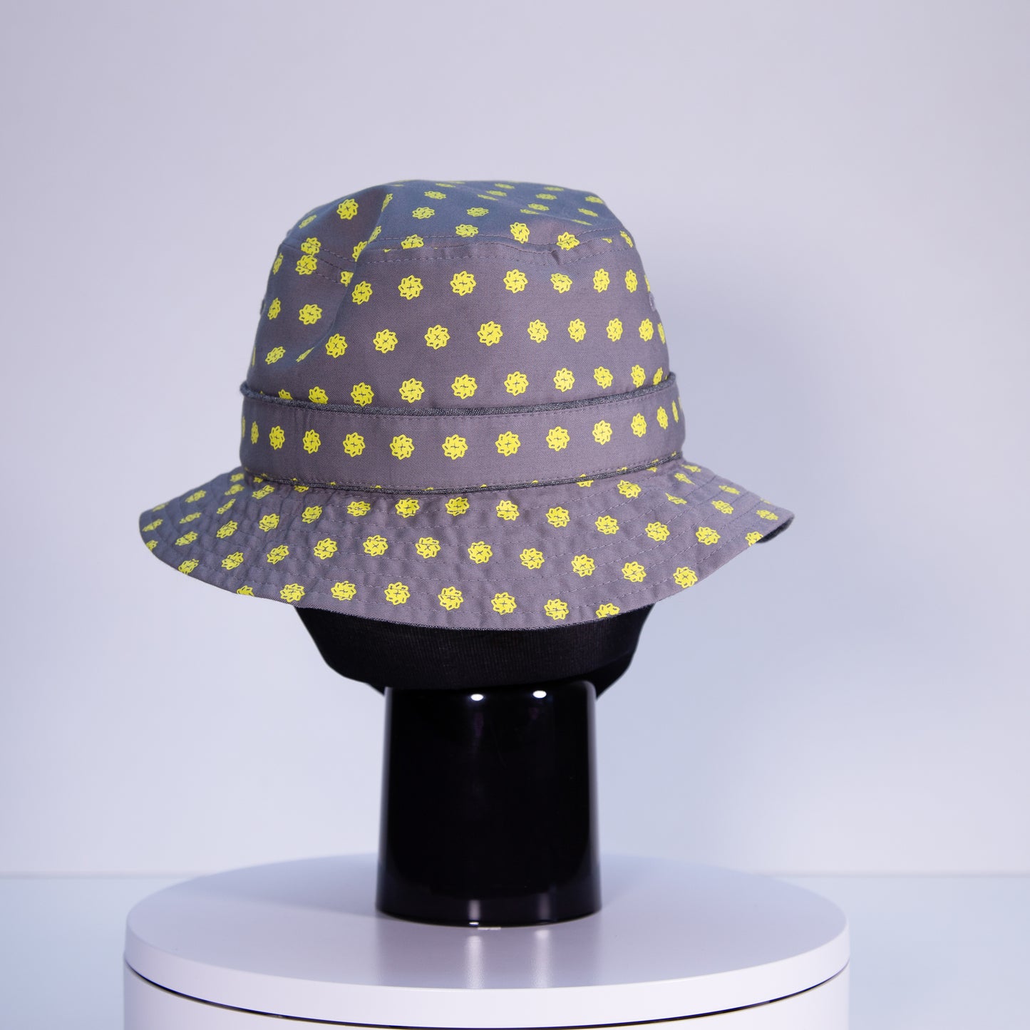 The Daniel in X Wheel Printed Twill