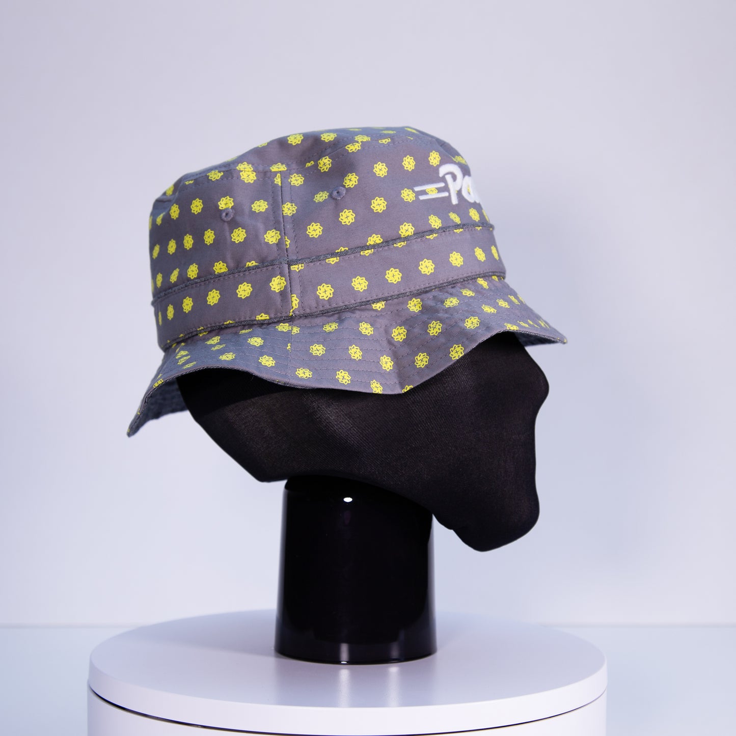 The Daniel in X Wheel Printed Twill