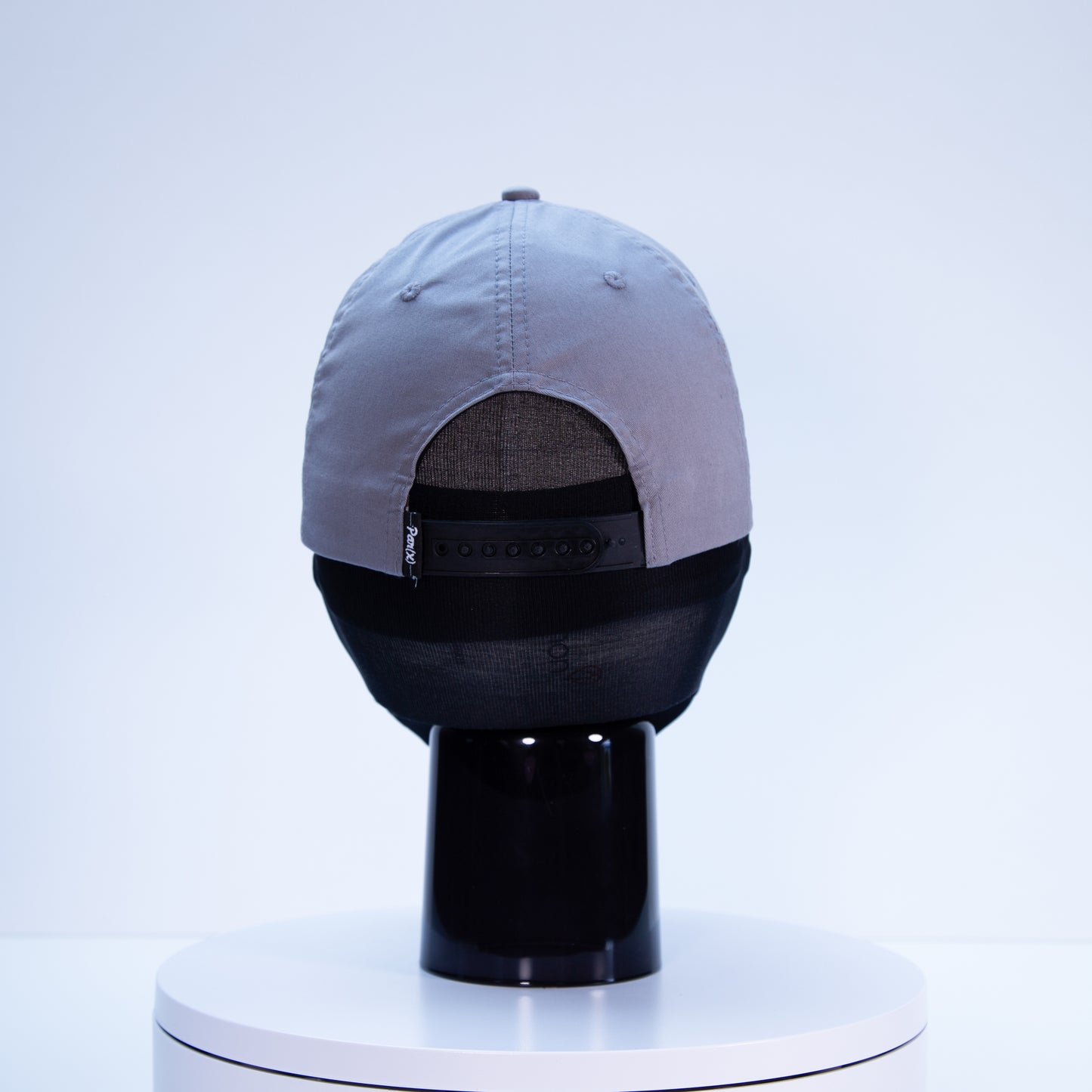 The Jesper with Wave Embroidery