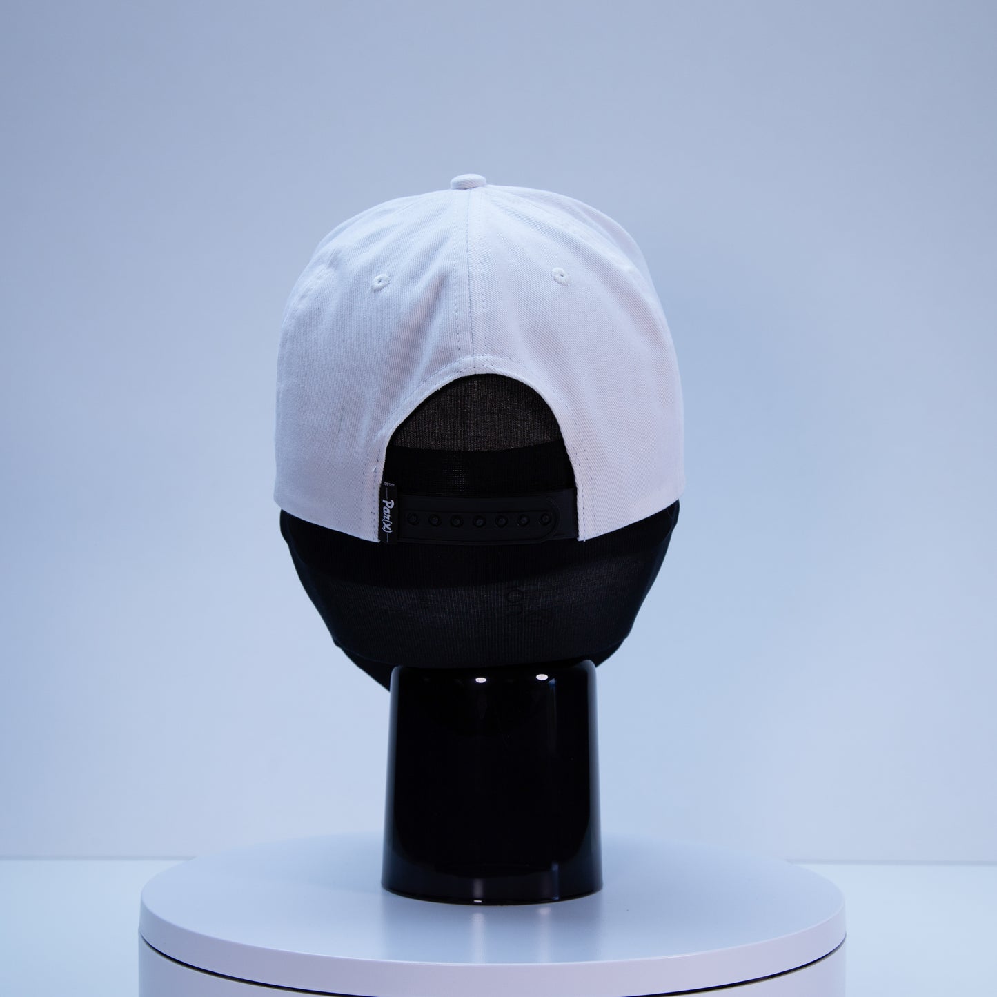 The Jesper with Wave Embroidery